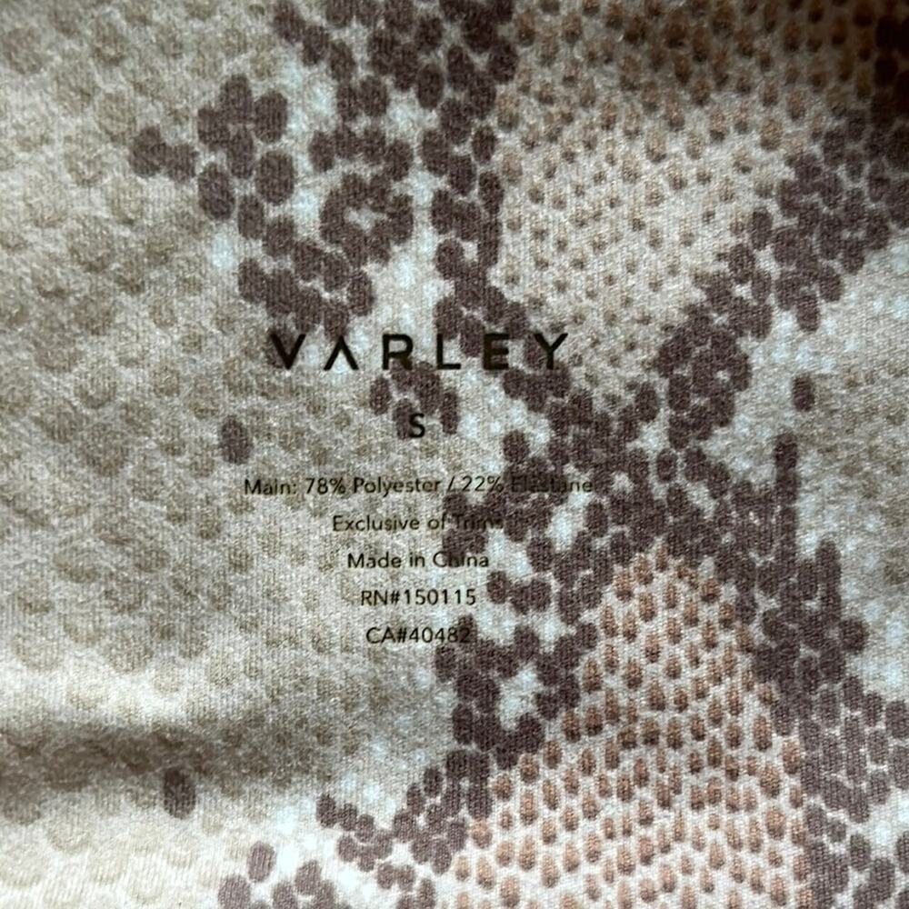 Varley Albury Champagne Snake Biker Shorts Size Small High Rise Supportive - Picture 2 of 5